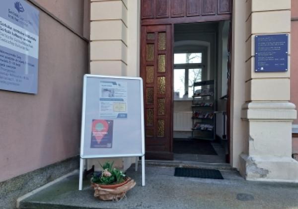 Na Dźeń archiwow běchu durje Serbskeho kulturneho archiwa a Serbskeje centralneje biblioteki šěroko wočinjene. Foto: Madlen Domašcyna