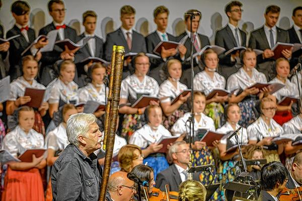 Předstajenje »Hrodźišća« składnostnje zahajenja serbskeho kultur neho lěta w Liberecu Foto: Maćij Bulank
