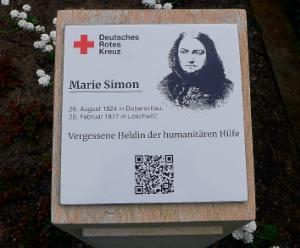 Pomjatna tafla na rownišću Marje Simonoweje Foto: Trudla Malinkowa