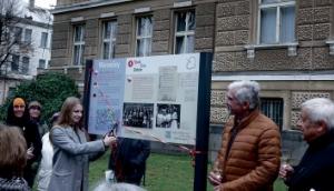 Wotewrjenje kulturnohistoriskeje wučbneje šćežki. Foto: Vanessa Žurec