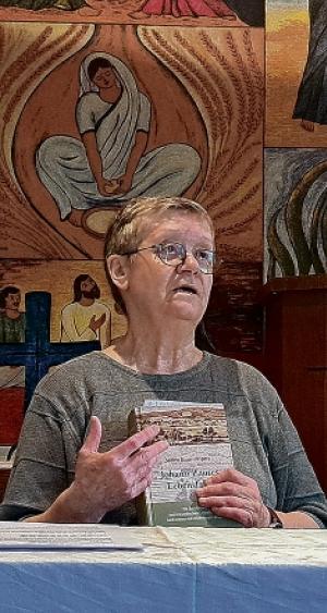 »Mam tu tołsty manuskript a prošu Was, jón přečitać.«
